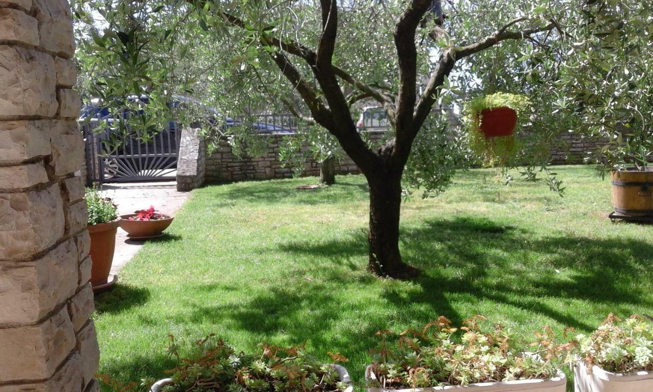 Apartments Anica Πούλα Εξωτερικό φωτογραφία